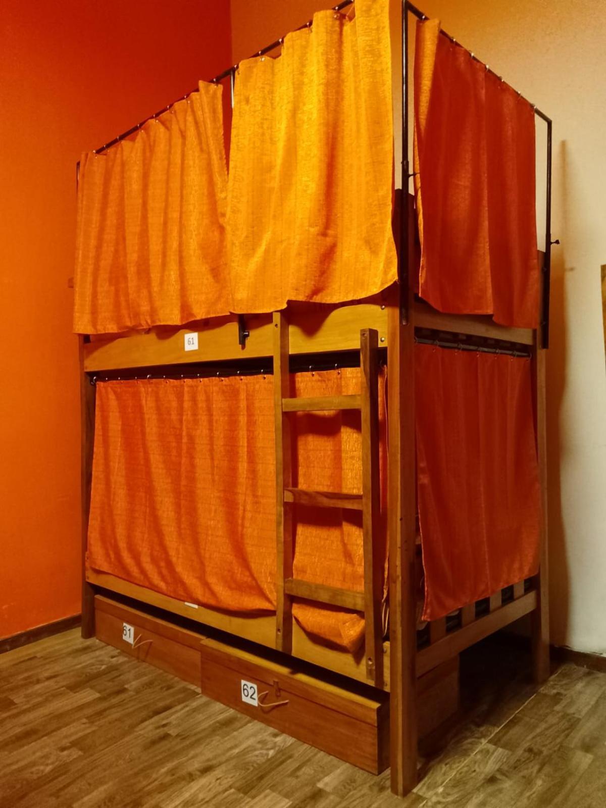 Saint Peter'S Llama Hostal La Paz Exterior photo
